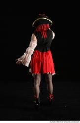 DARINA STAANDING POSE WITH APPLE